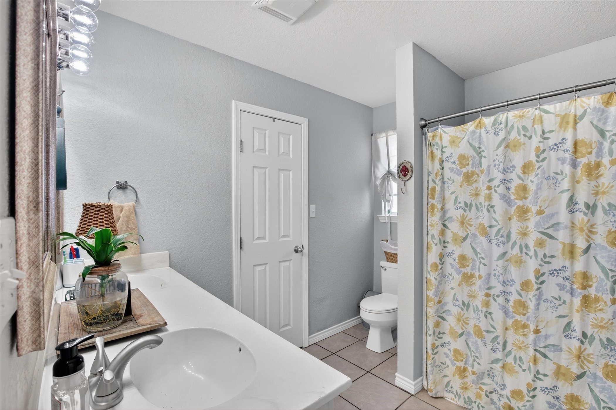 310 Vista Drive Granbury TX 76049