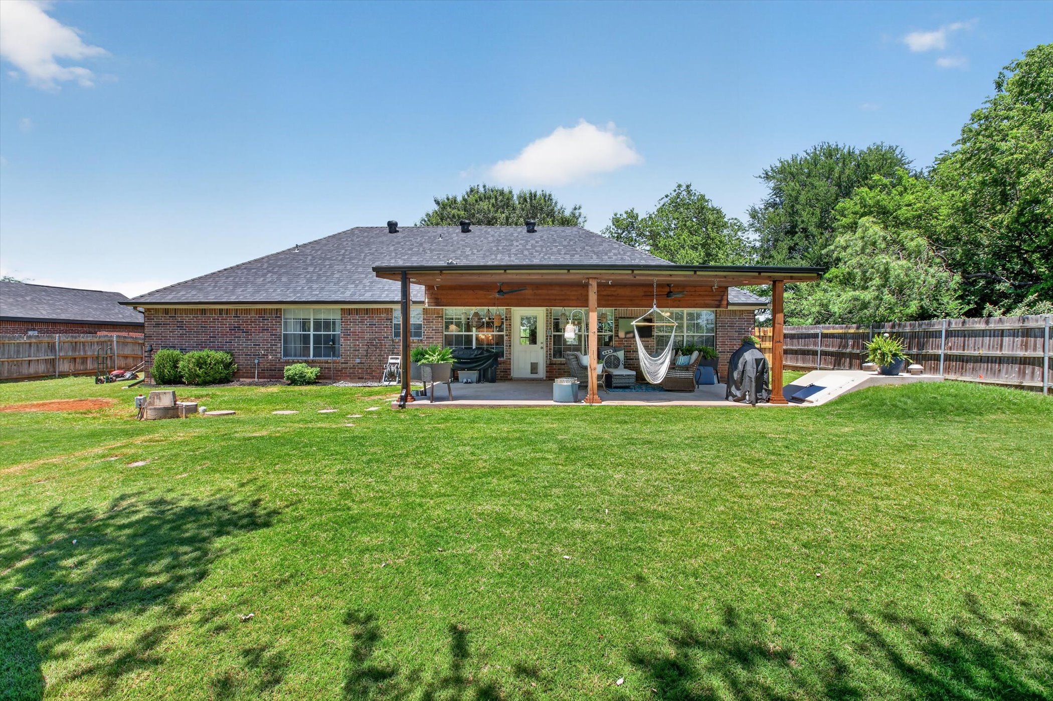 310 Vista Drive Granbury TX 76049