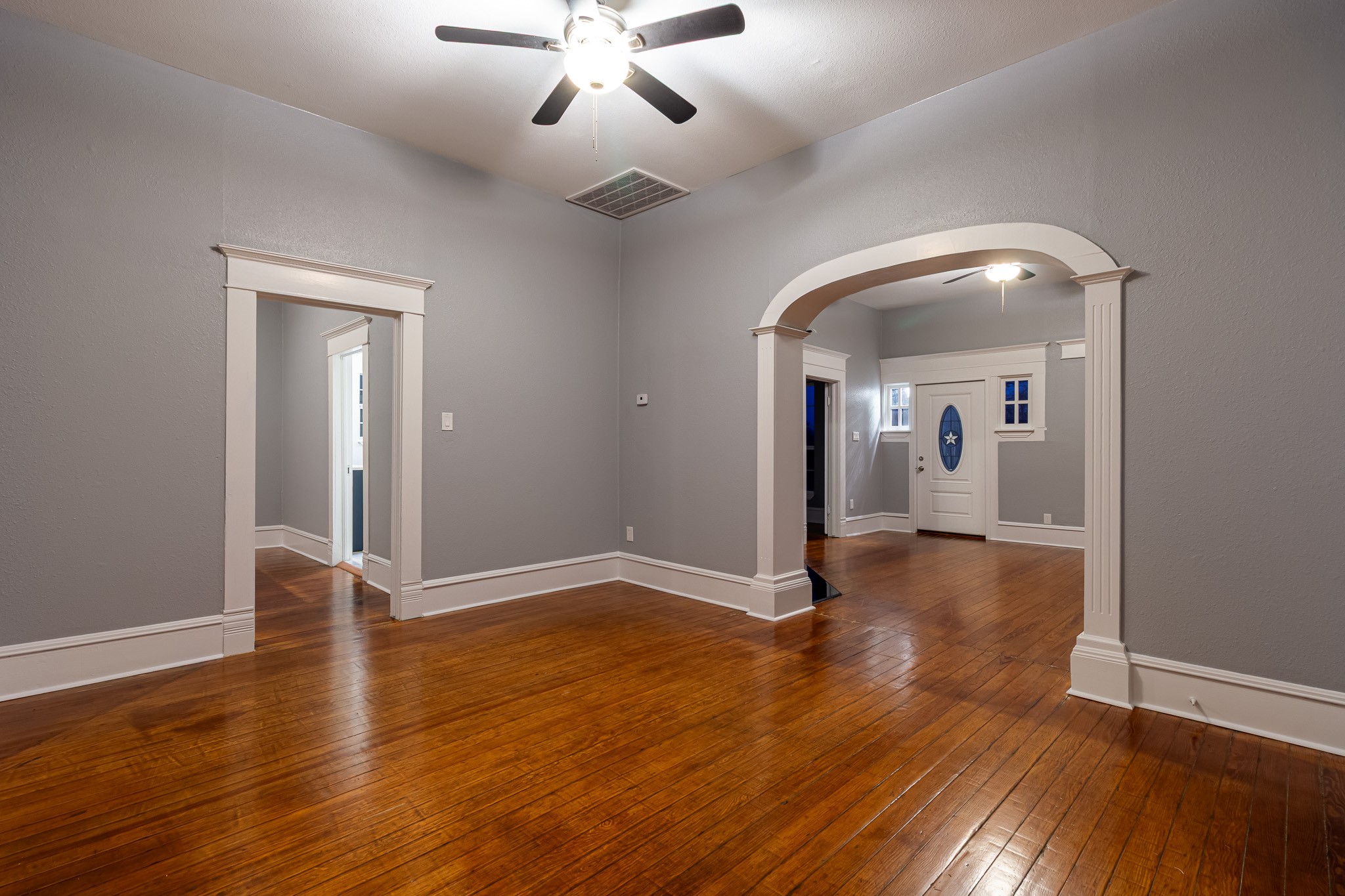 324 E Pace Street Frost TX 76641