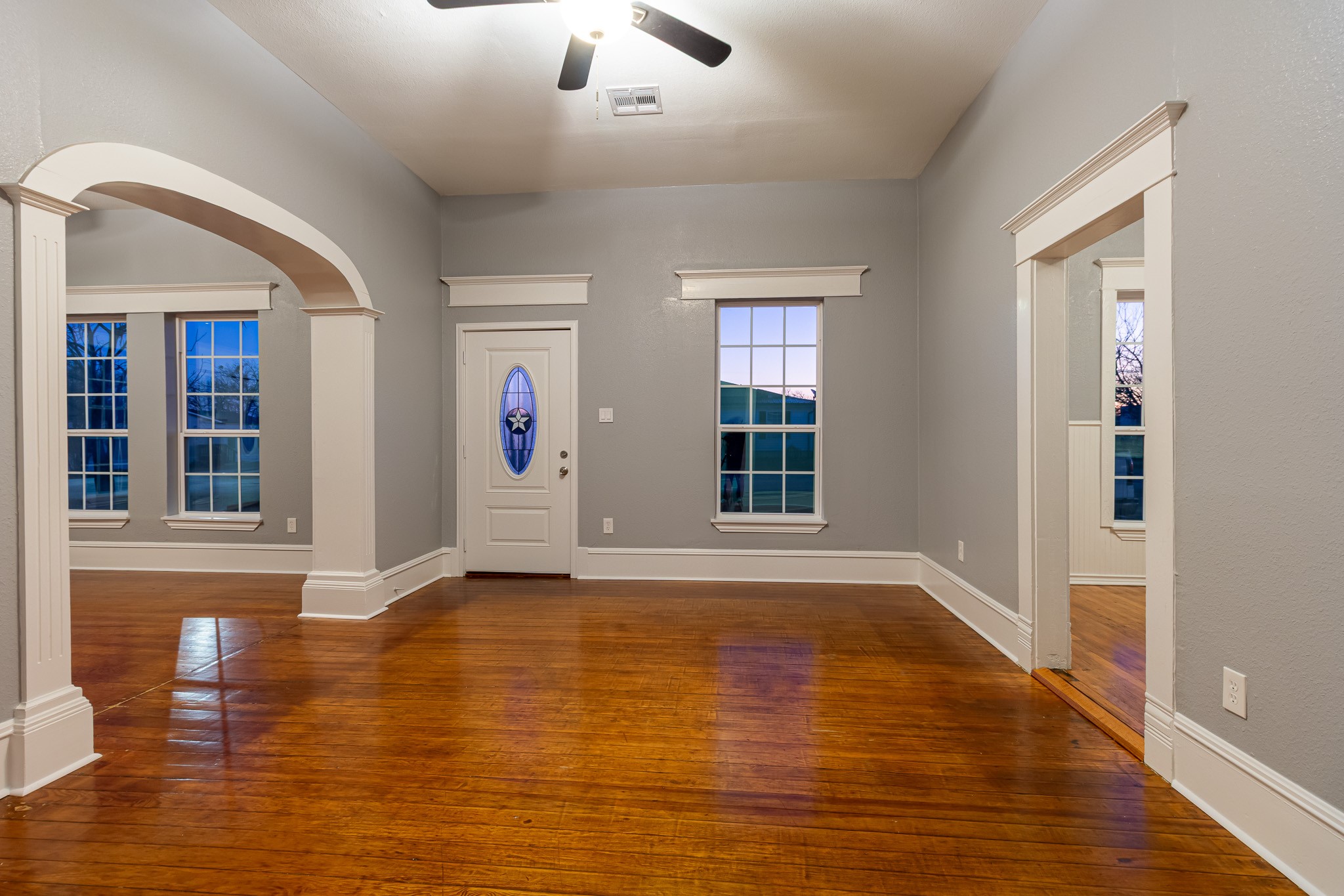 324 E Pace Street Frost TX 76641