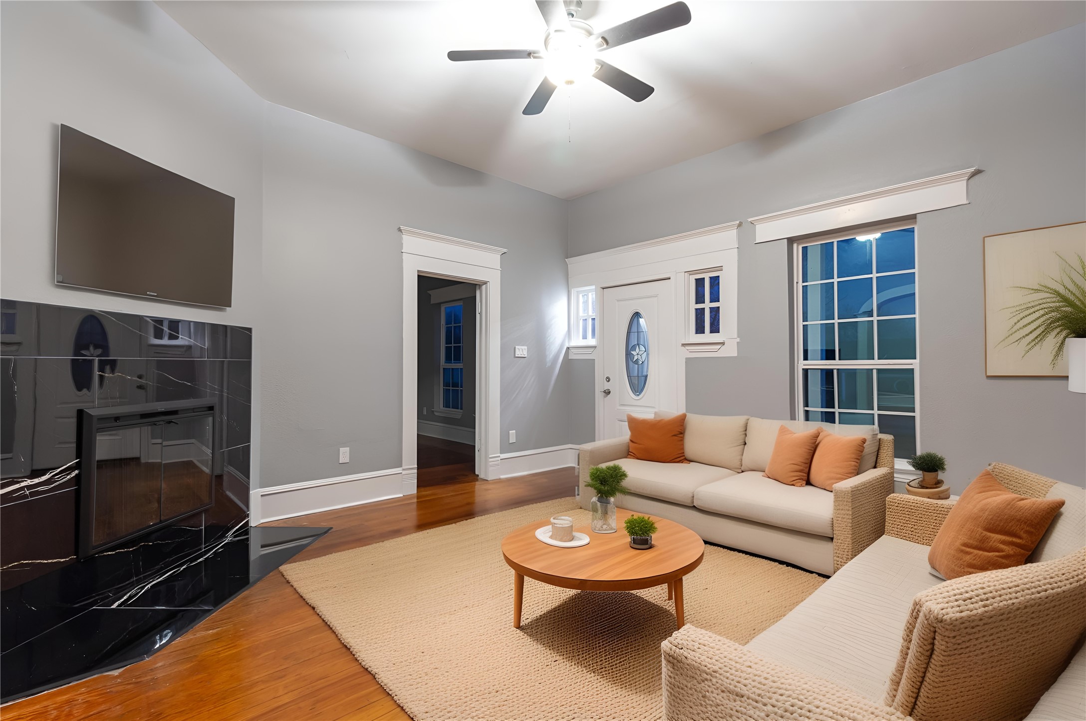 324 E Pace Street Frost TX 76641