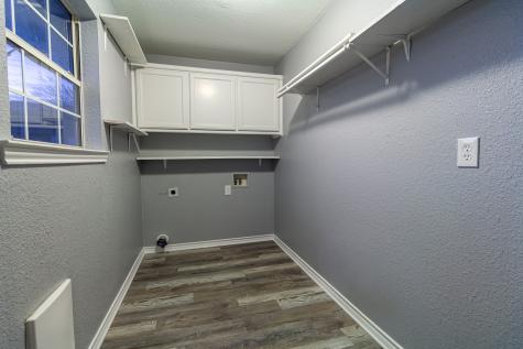 324 E Pace Street Frost TX 76641