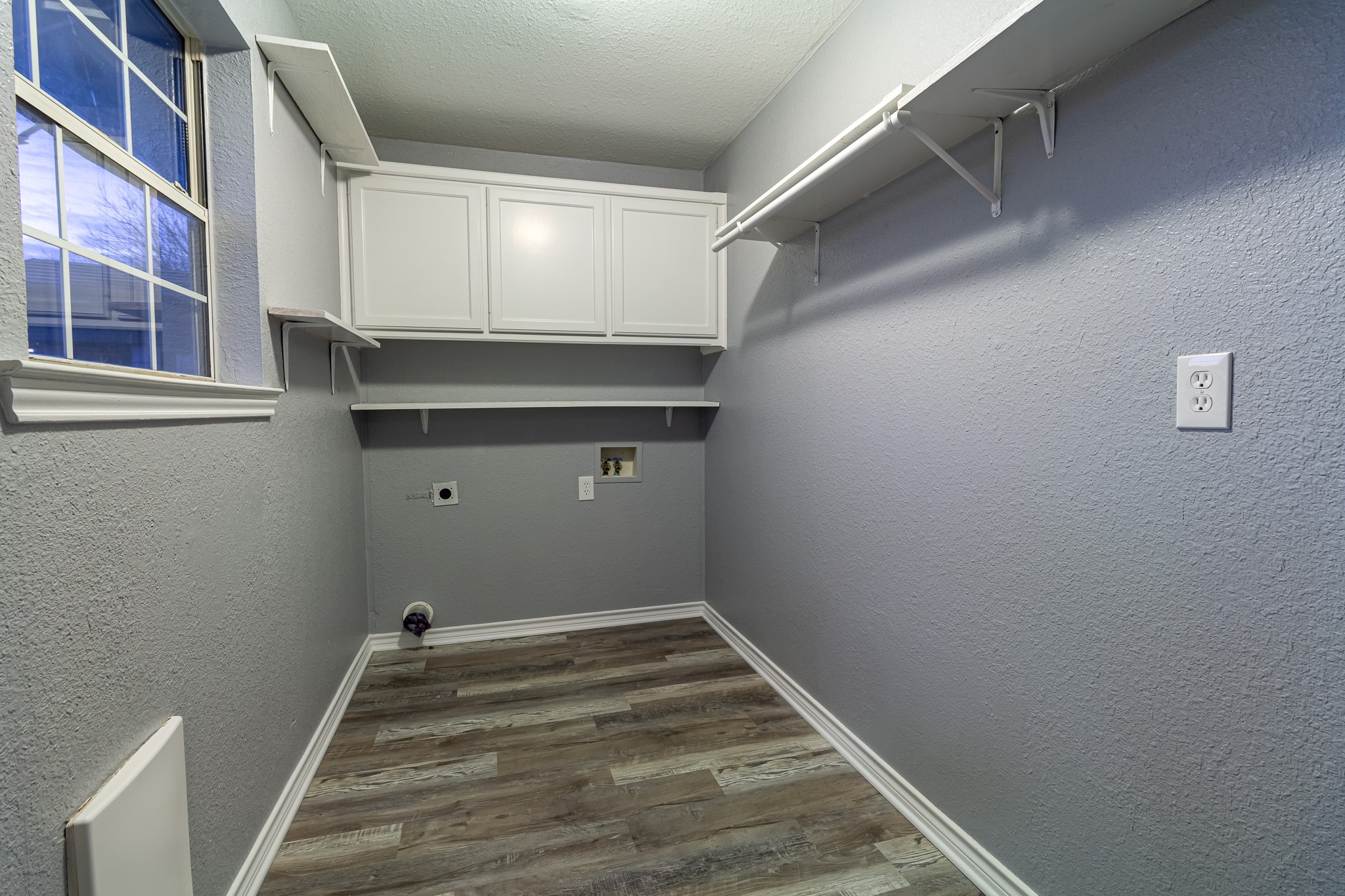 324 E Pace Street Frost TX 76641