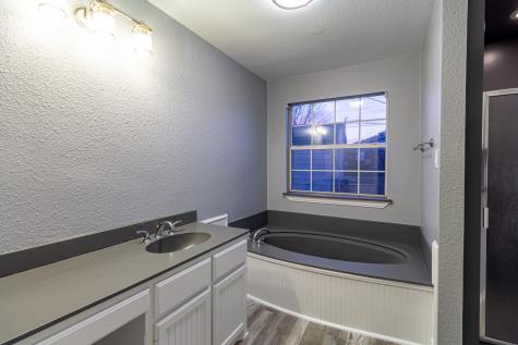324 E Pace Street Frost TX 76641