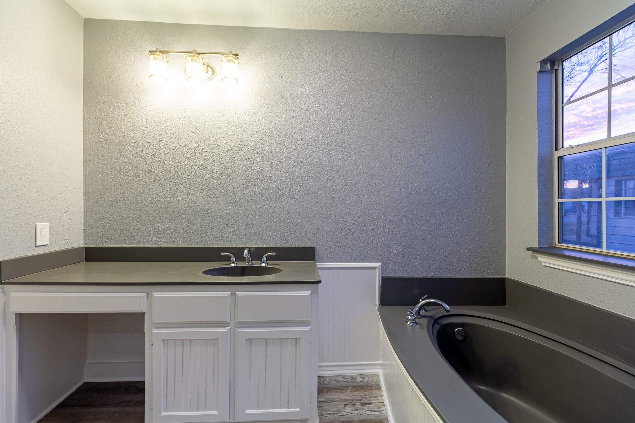 324 E Pace Street Frost TX 76641