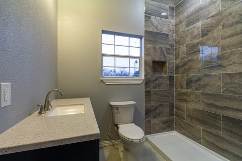 324 E Pace Street Frost TX 76641