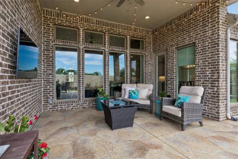 409 Calmwater Cove Mckinney TX 75071