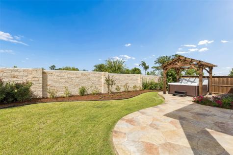 409 Calmwater Cove Mckinney TX 75071