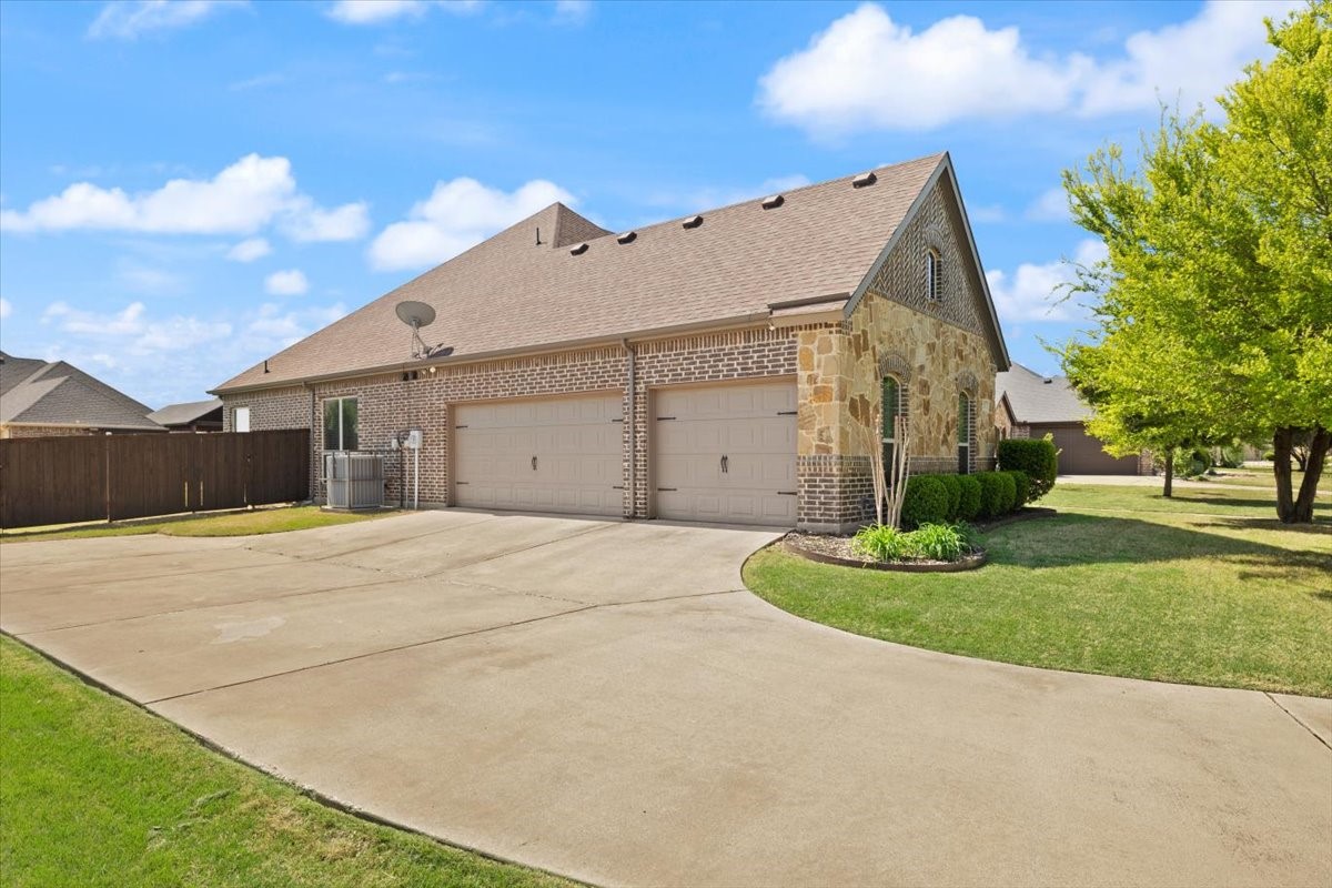 123 Claremont Drive Ovilla TX 75154