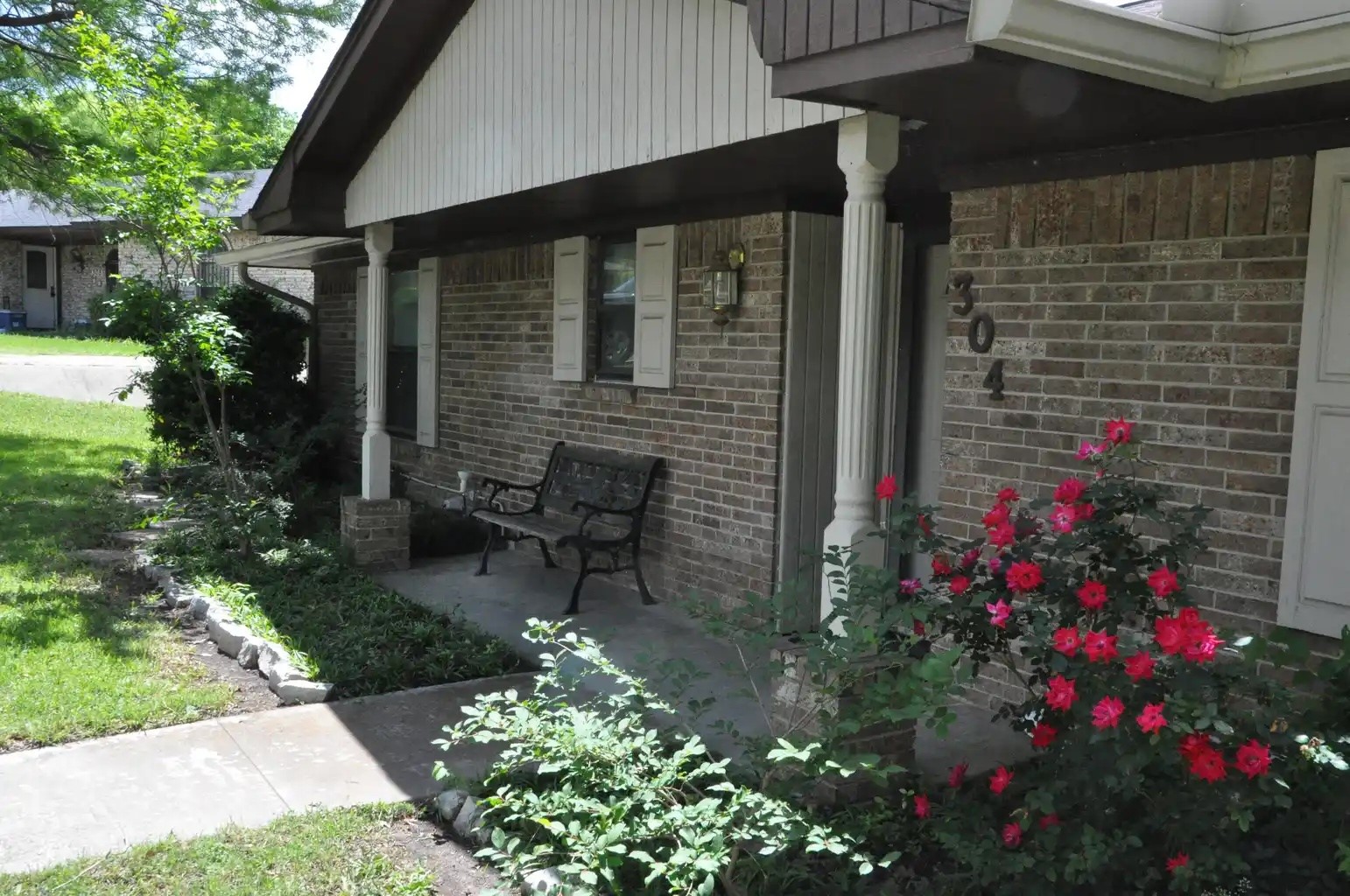 304 Bennett Circle Desoto TX 75115