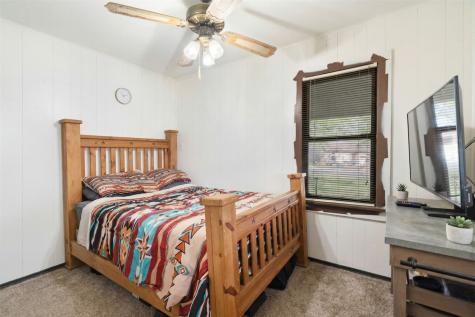 25099 Farm Road 137 Petty TX 75470