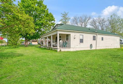 25099 Farm Road 137 Petty TX 75470