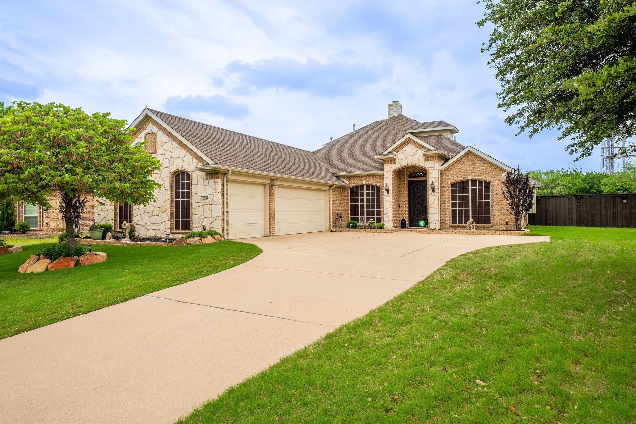 1208 Genesis Drive Mansfield TX 76063