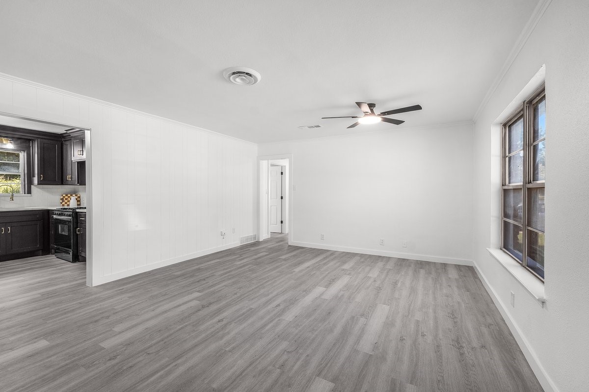 2816 Rosebud Lane Richland Hills TX 76118