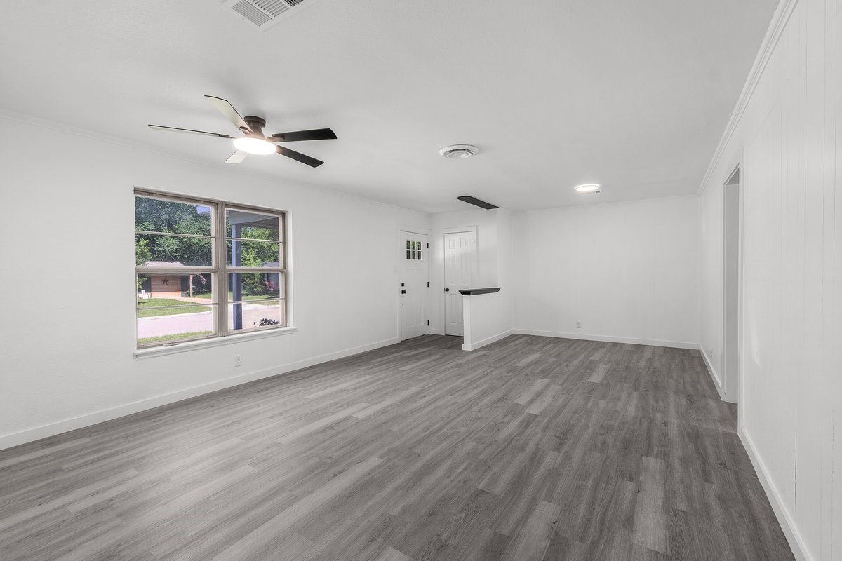 2816 Rosebud Lane Richland Hills TX 76118