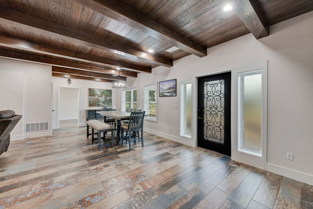 11167 Plainview Road Krum TX 76249