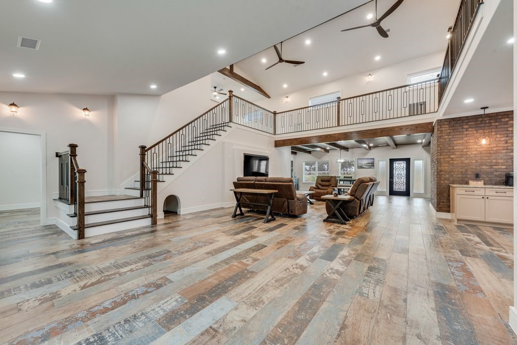 11167 Plainview Road Krum TX 76249