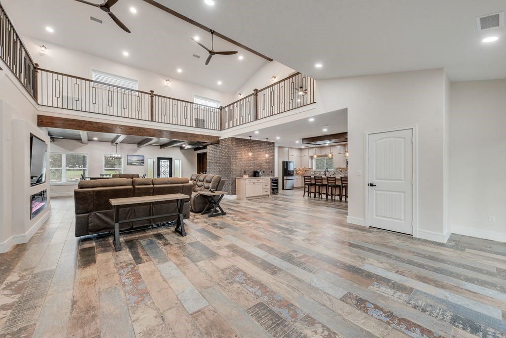 11167 Plainview Road Krum TX 76249