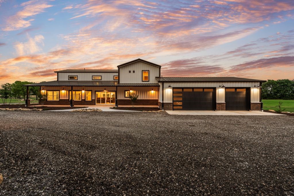 11167 Plainview Road Krum TX 76249
