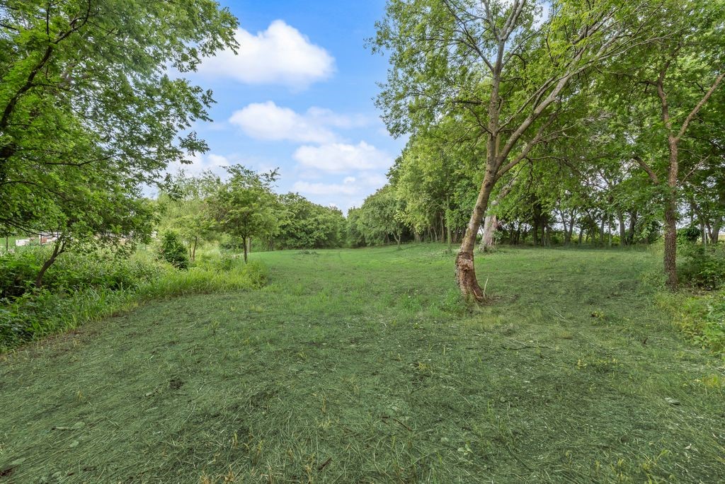 11167 Plainview Road Krum TX 76249