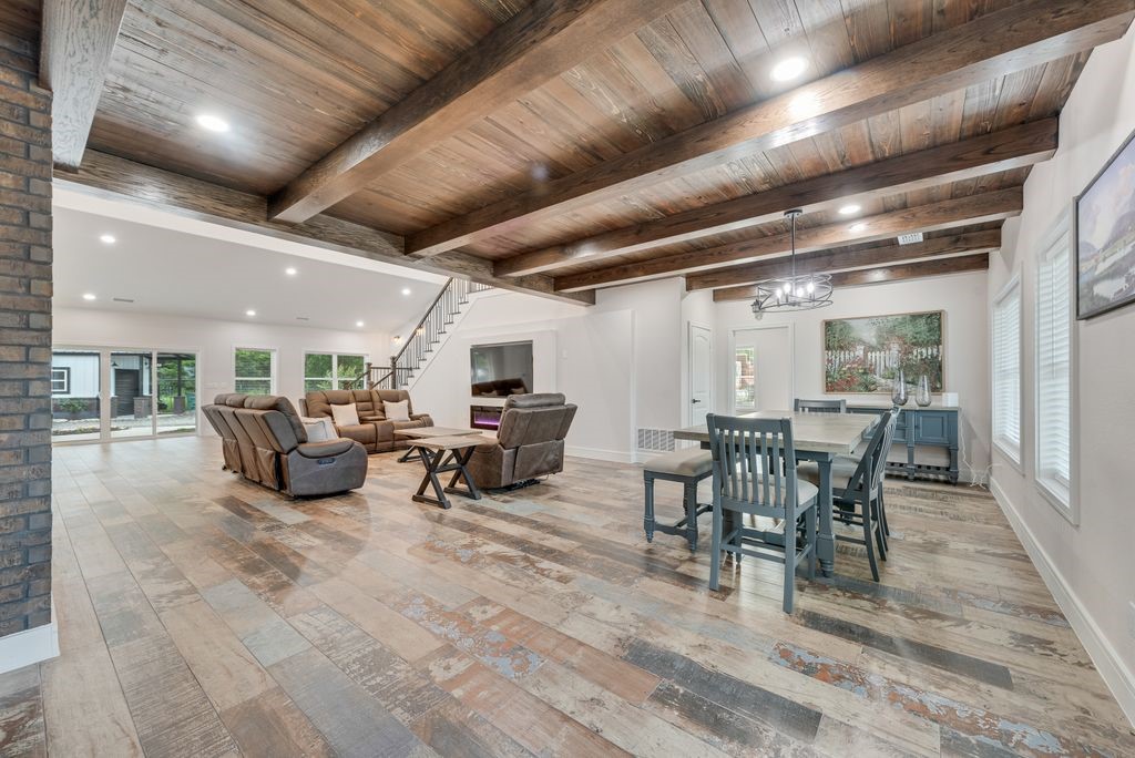 11167 Plainview Road Krum TX 76249