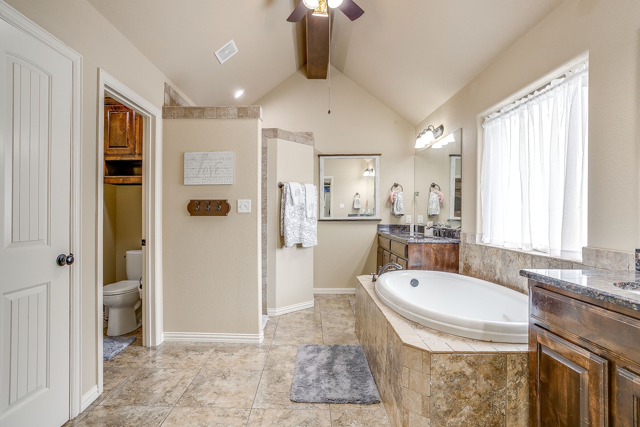 112 Heritage Place Glen Rose TX 76043