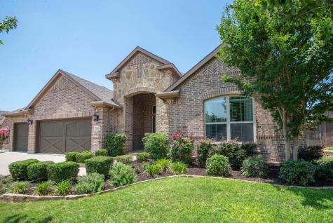 2229 Clarebrooke Drive Grand Prairie TX 75050