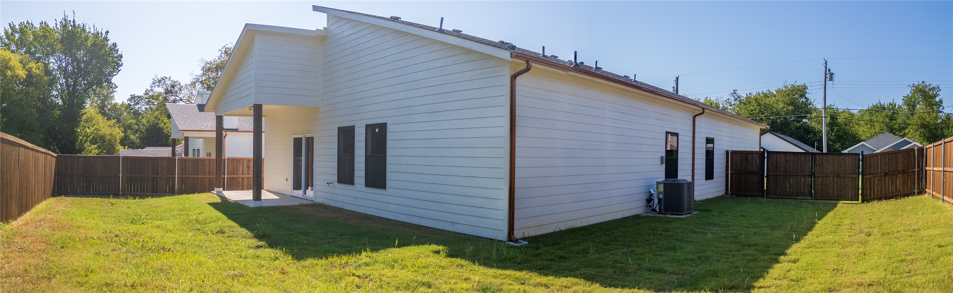 1304 Hemphill Street Greenville TX 75401