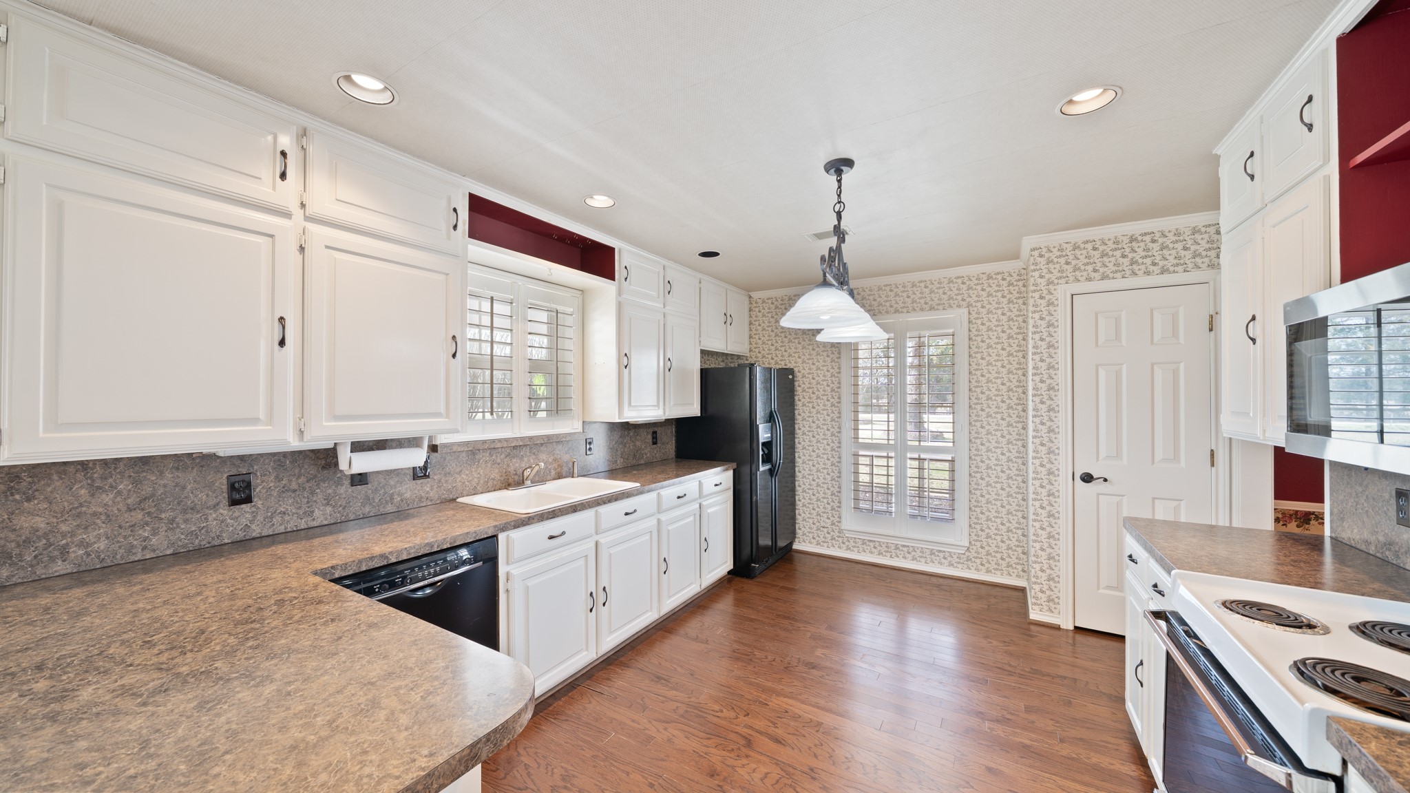 9193 County Road 158 Oak Grove TX 75142