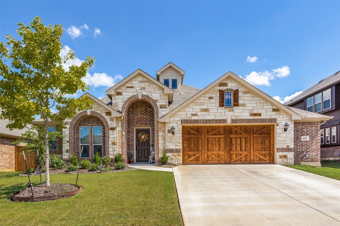 1029 Sandy Hill Road Burleson TX 76028