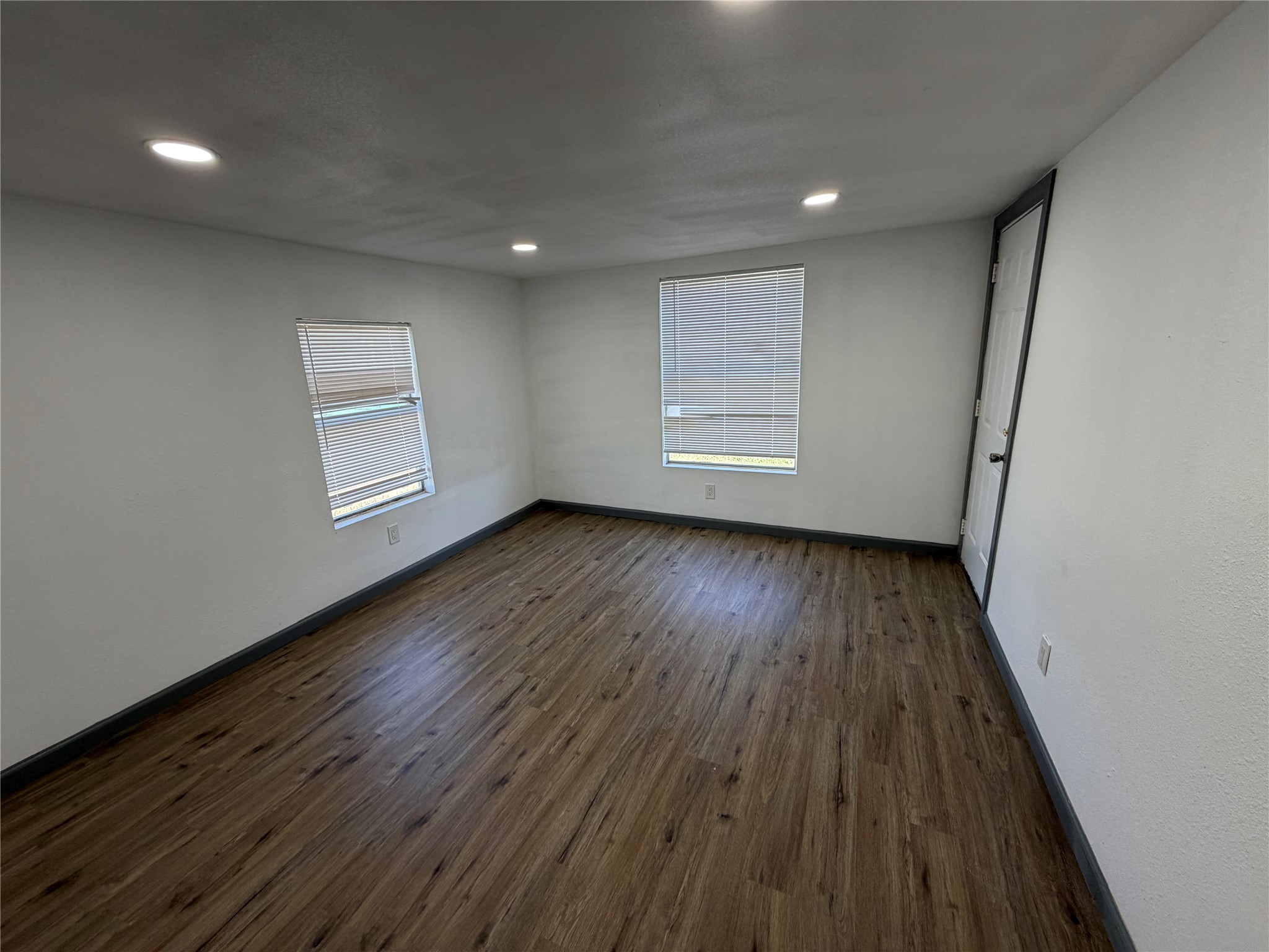 1403 SE Martin Luther King Jr Street Mineral Wells TX 76067