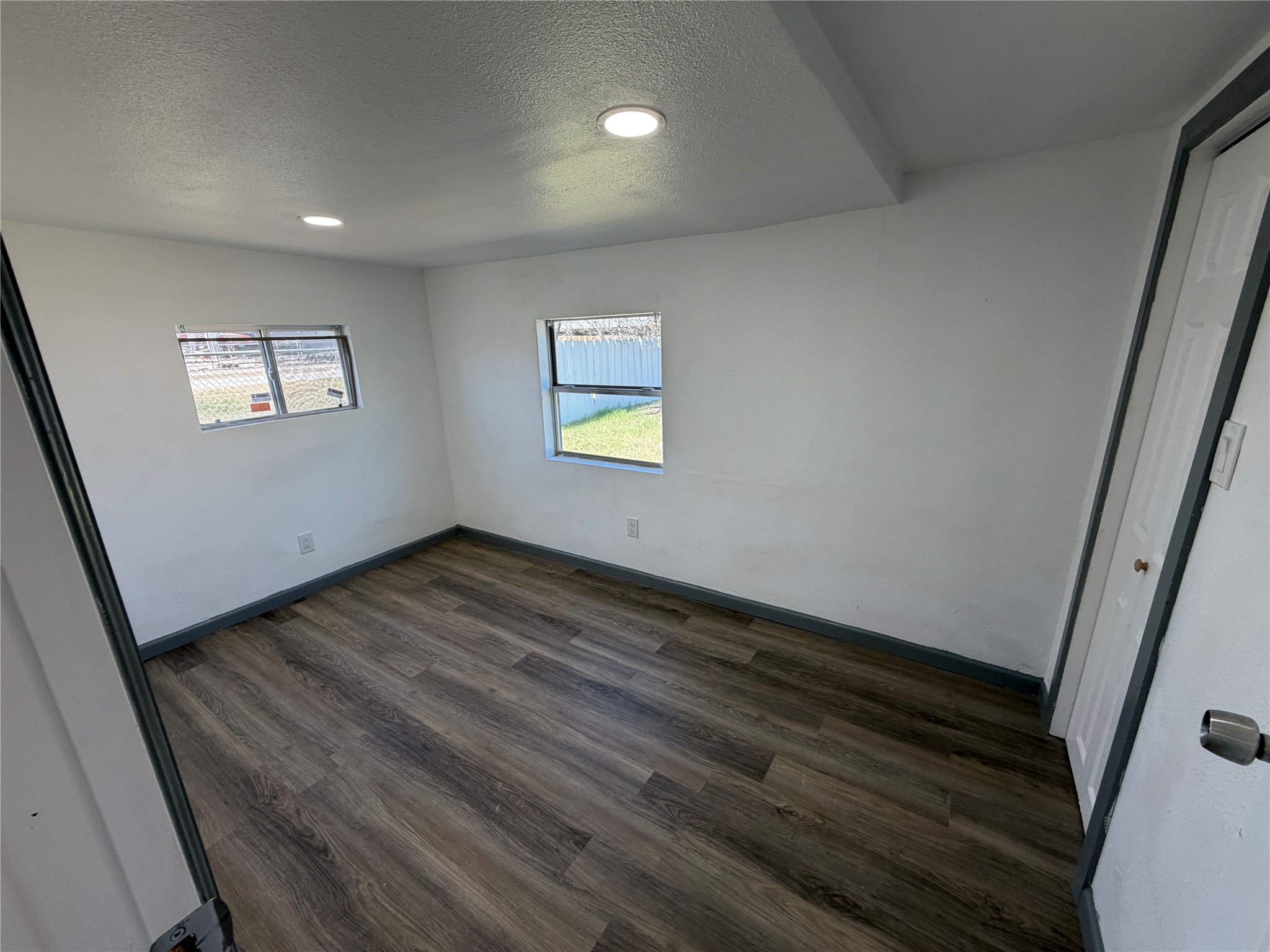 1403 SE Martin Luther King Jr Street Mineral Wells TX 76067