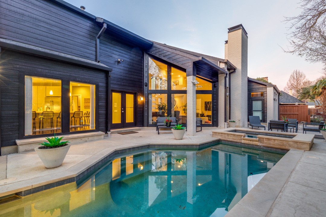 5738 Bent Creek Trail Dallas TX 75252