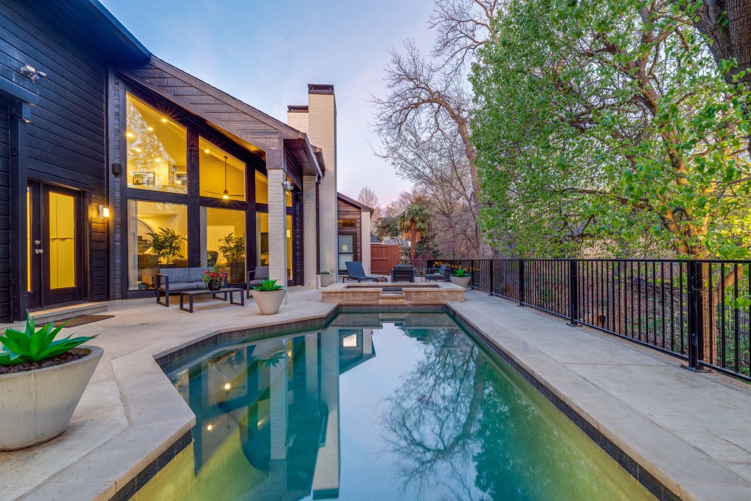 5738 Bent Creek Trail Dallas TX 75252