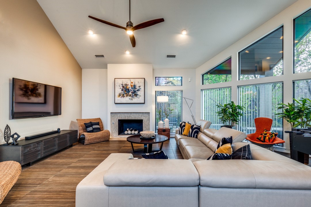 5738 Bent Creek Trail Dallas TX 75252