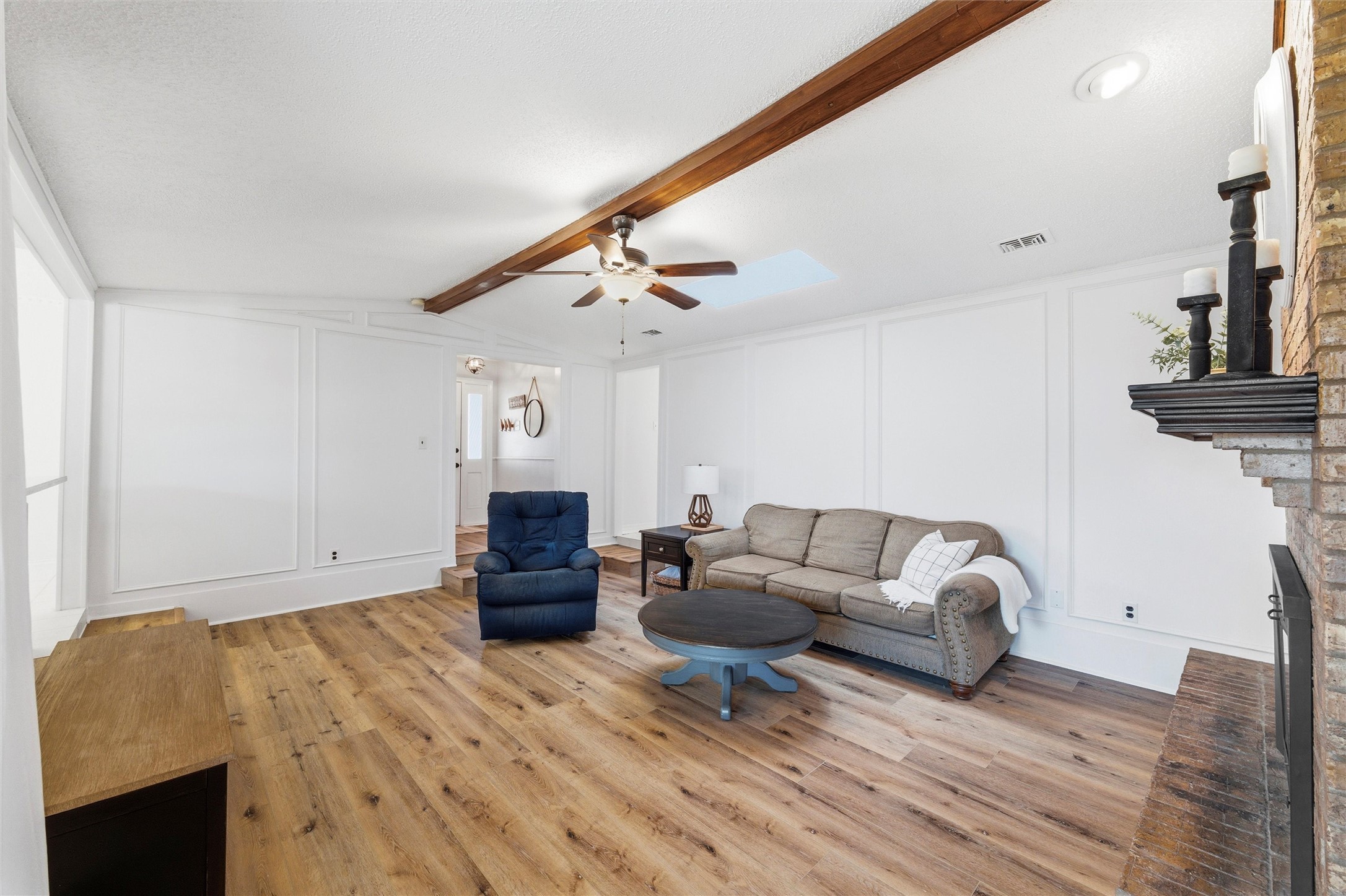 805 Cove Hollow Irving TX 75060