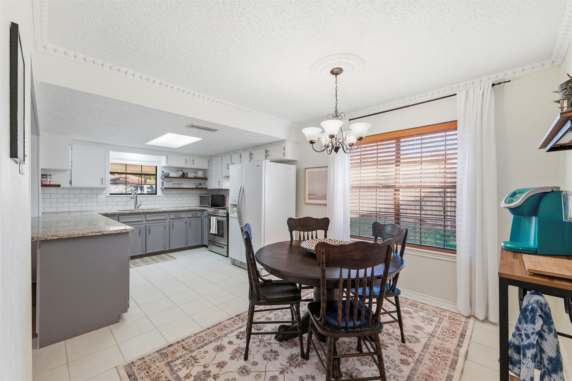 805 Cove Hollow Irving TX 75060