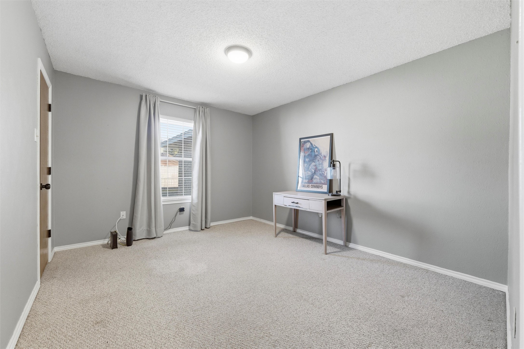 805 Cove Hollow Irving TX 75060