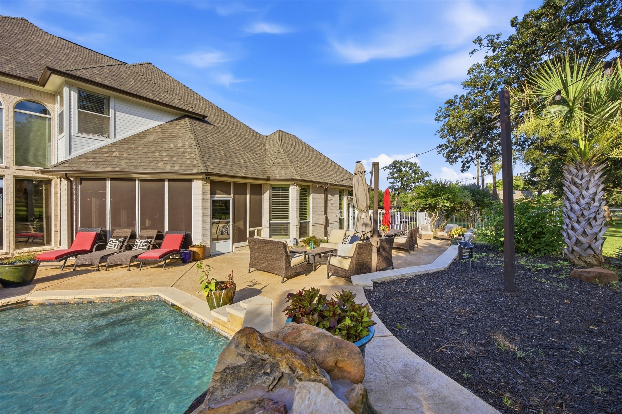 6050 Oak Hollow Drive Burleson TX 76028