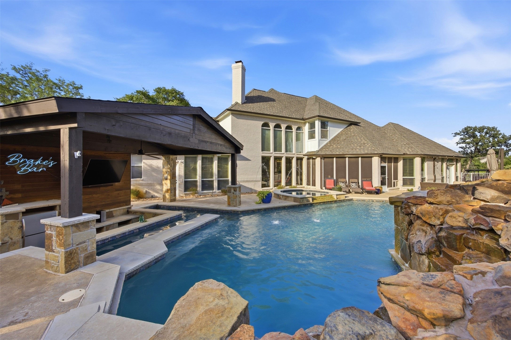 6050 Oak Hollow Drive Burleson TX 76028