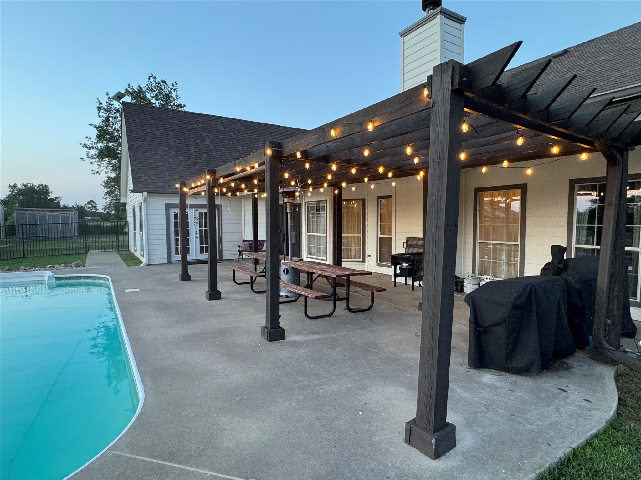 899 County Road 1555 Bonham TX 75418