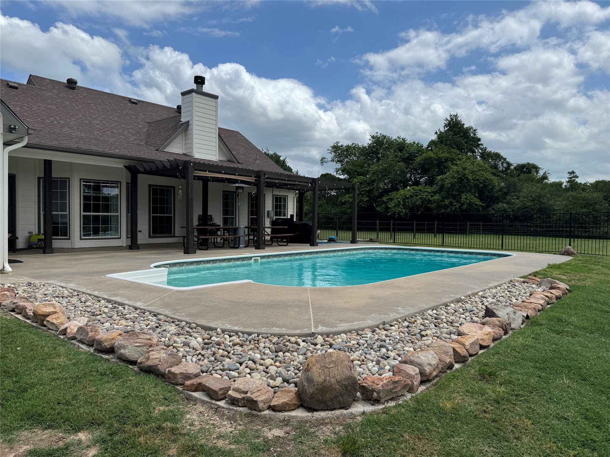 899 County Road 1555 Bonham TX 75418