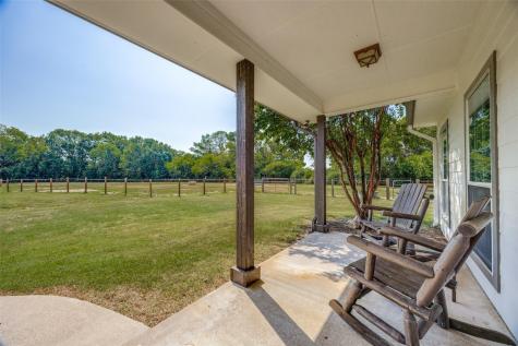 899 County Road 1555 Bonham TX 75418