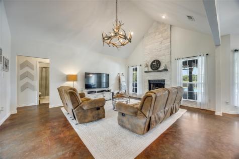 899 County Road 1555 Bonham TX 75418