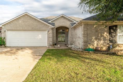 2114 Hickory Wood Trail Arlington TX 76018