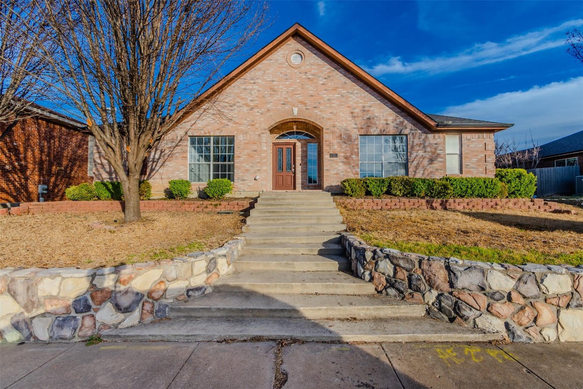 5918 Sasaki Way Garland TX 75043