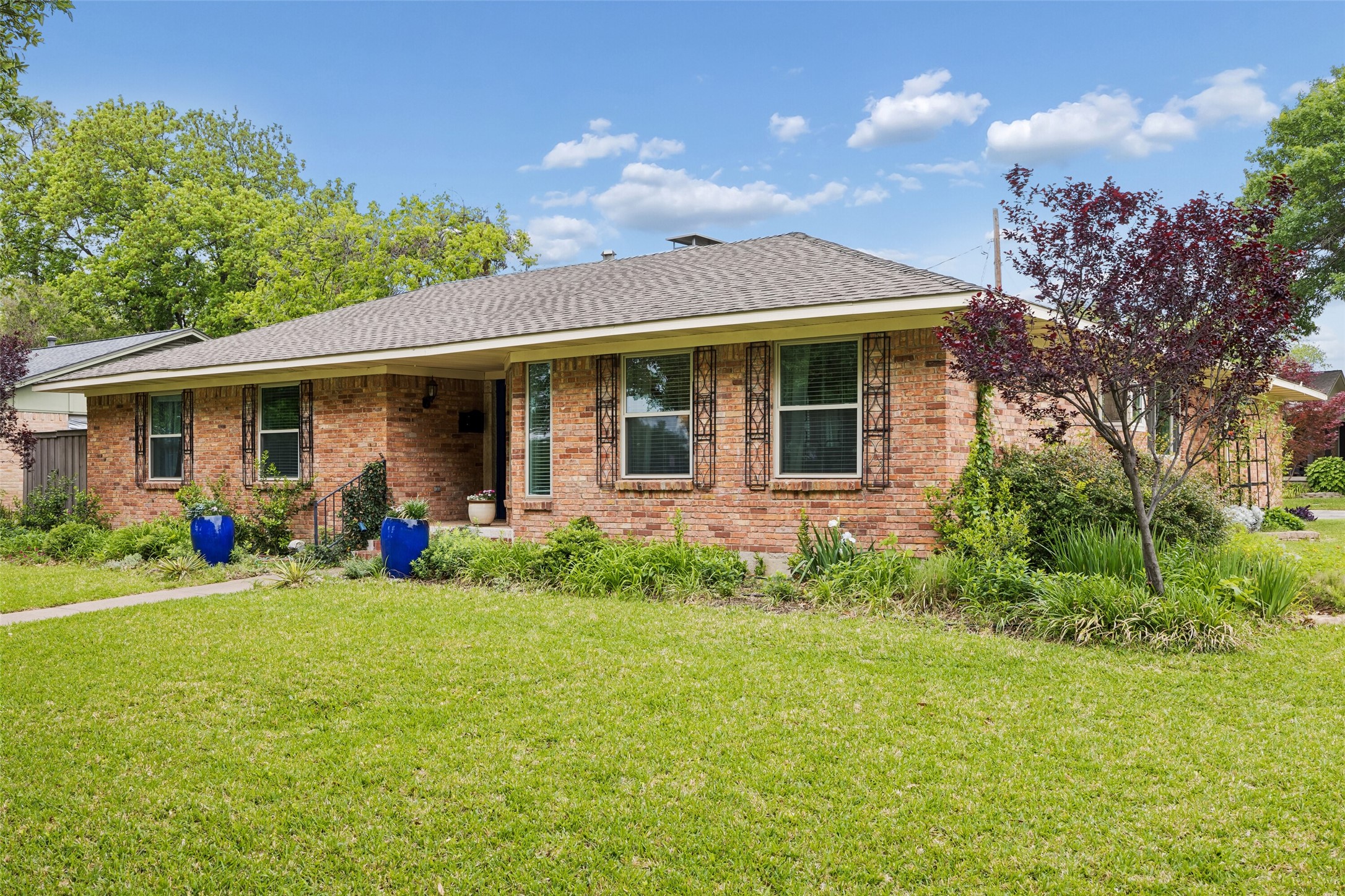800 N Floyd Road Richardson TX 75080