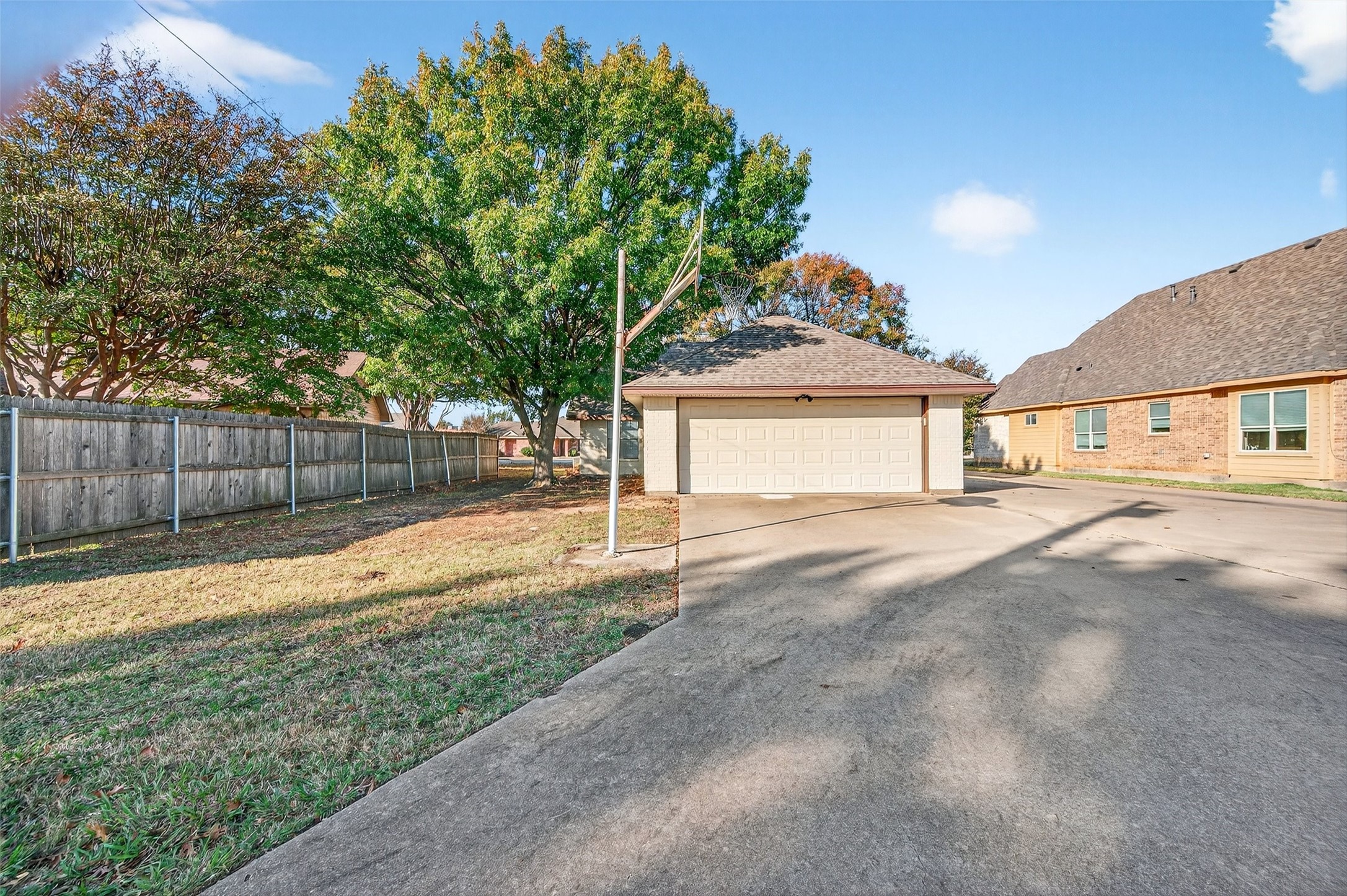 612 S Arizona Celina TX 75009