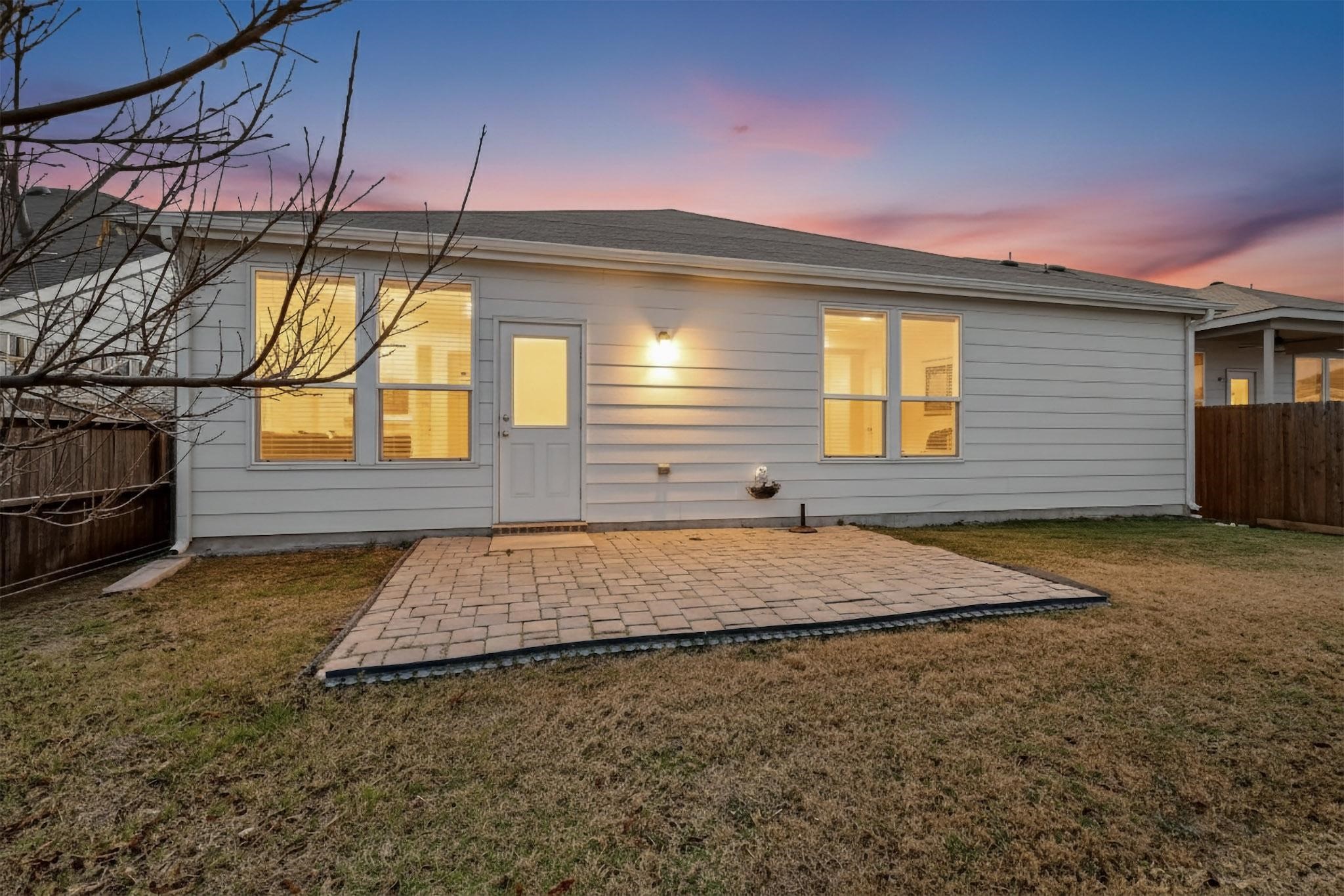 2409 Buelingo Lane Fort Worth TX 76131