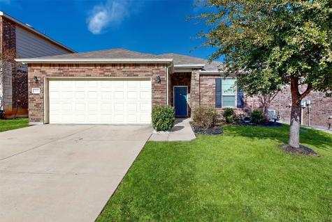 2409 Buelingo Lane Fort Worth TX 76131